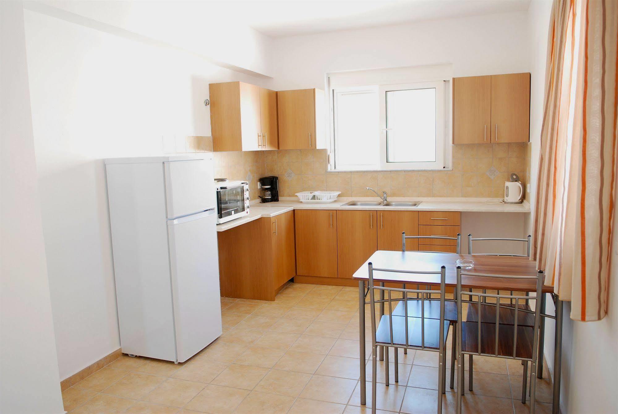 Gennadi Gardens Apartments & Villas Exterior photo